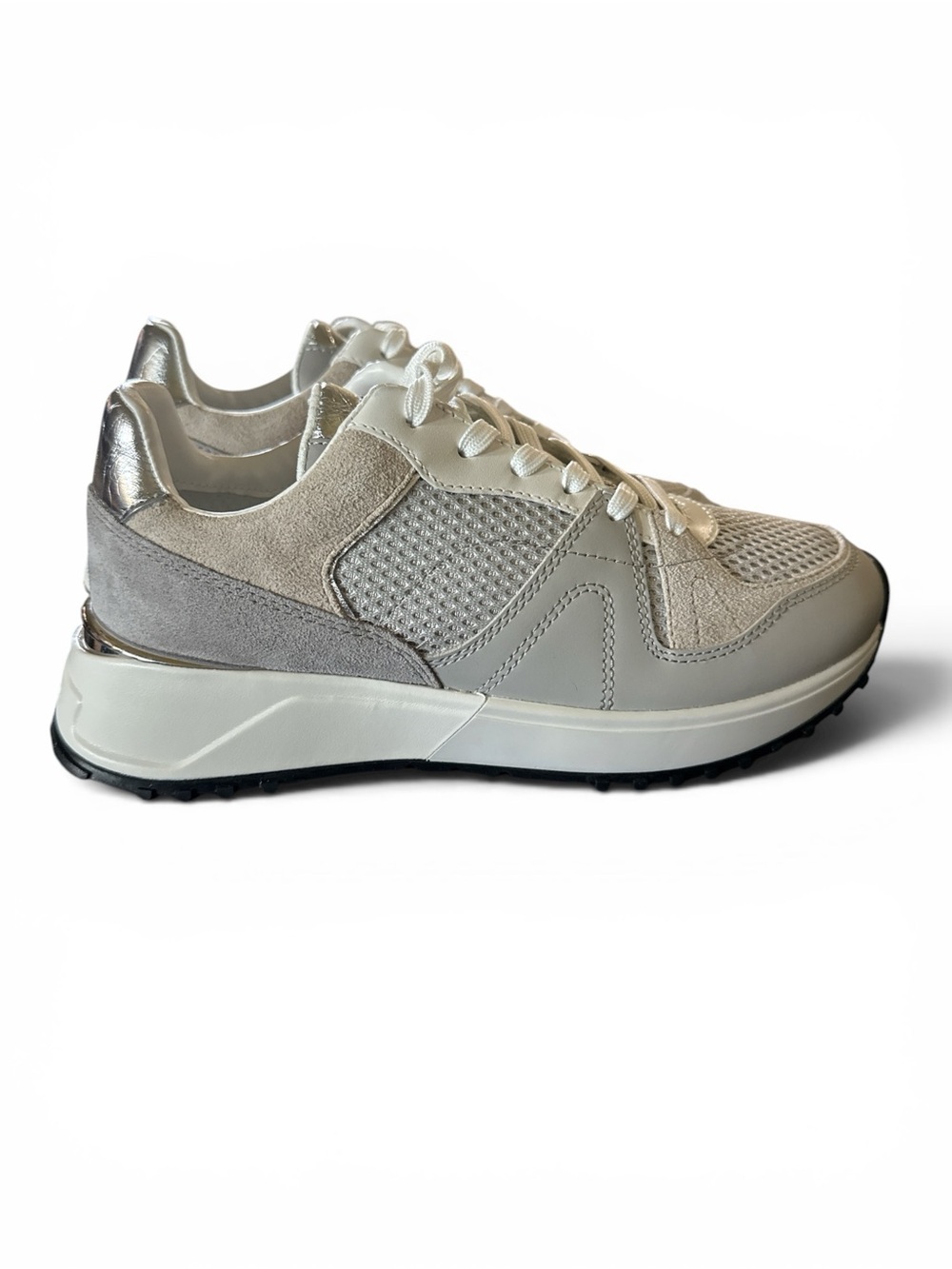 NWOT Michael Kors Gray-Beige and White SZ W 6.5M Casual Sneakers